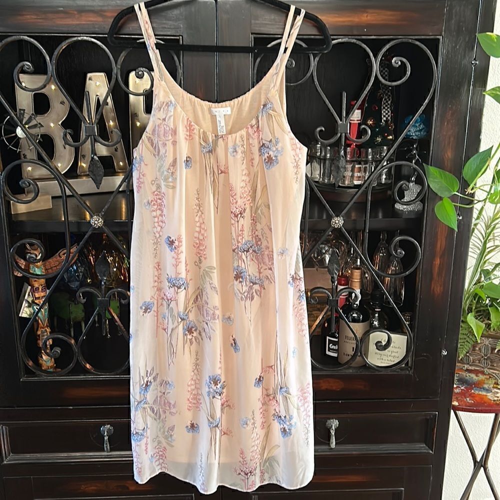 Pretty little strappy sundress